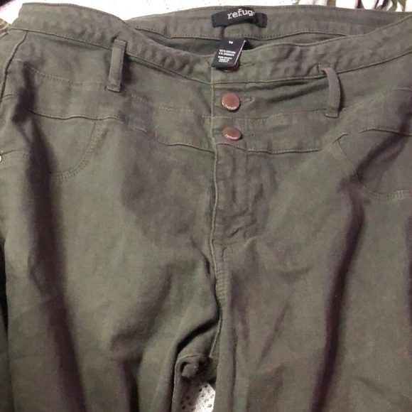 High Waisted Stretch Jeans - Picture 1 of 2